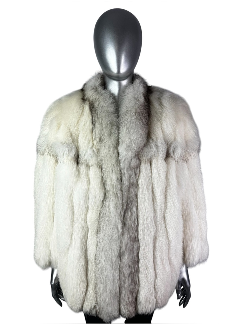 White FOX Jacket, SAGA Fox,  Size M, Certified Vintage Fur w/Storage Bag